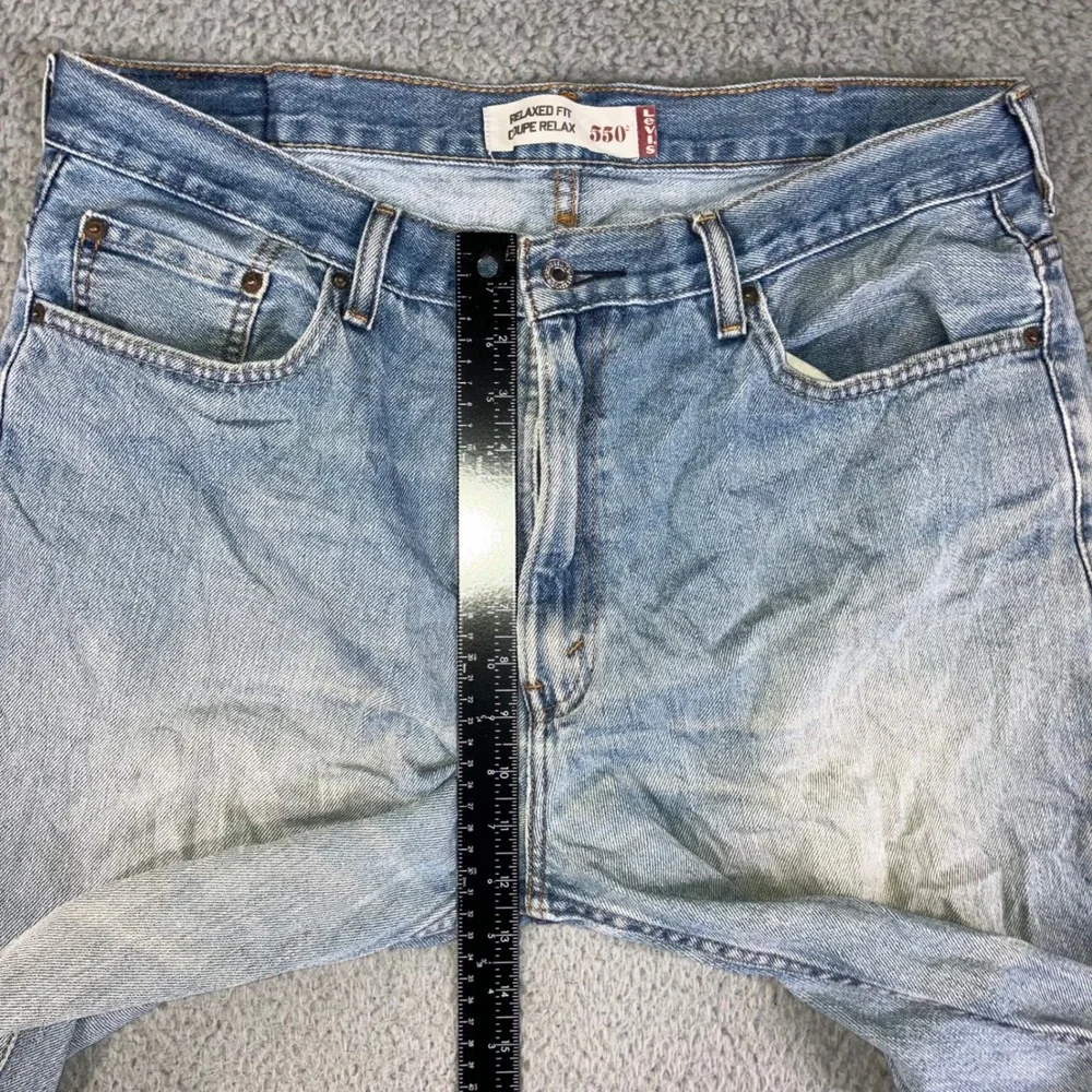 Vtg Levi's 550 Relaxed Fit Jeans Men 38x32‎ Light Wash Fit 36x31